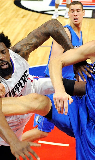 Clippers humble Mavericks in first meeting since Jordan fallout